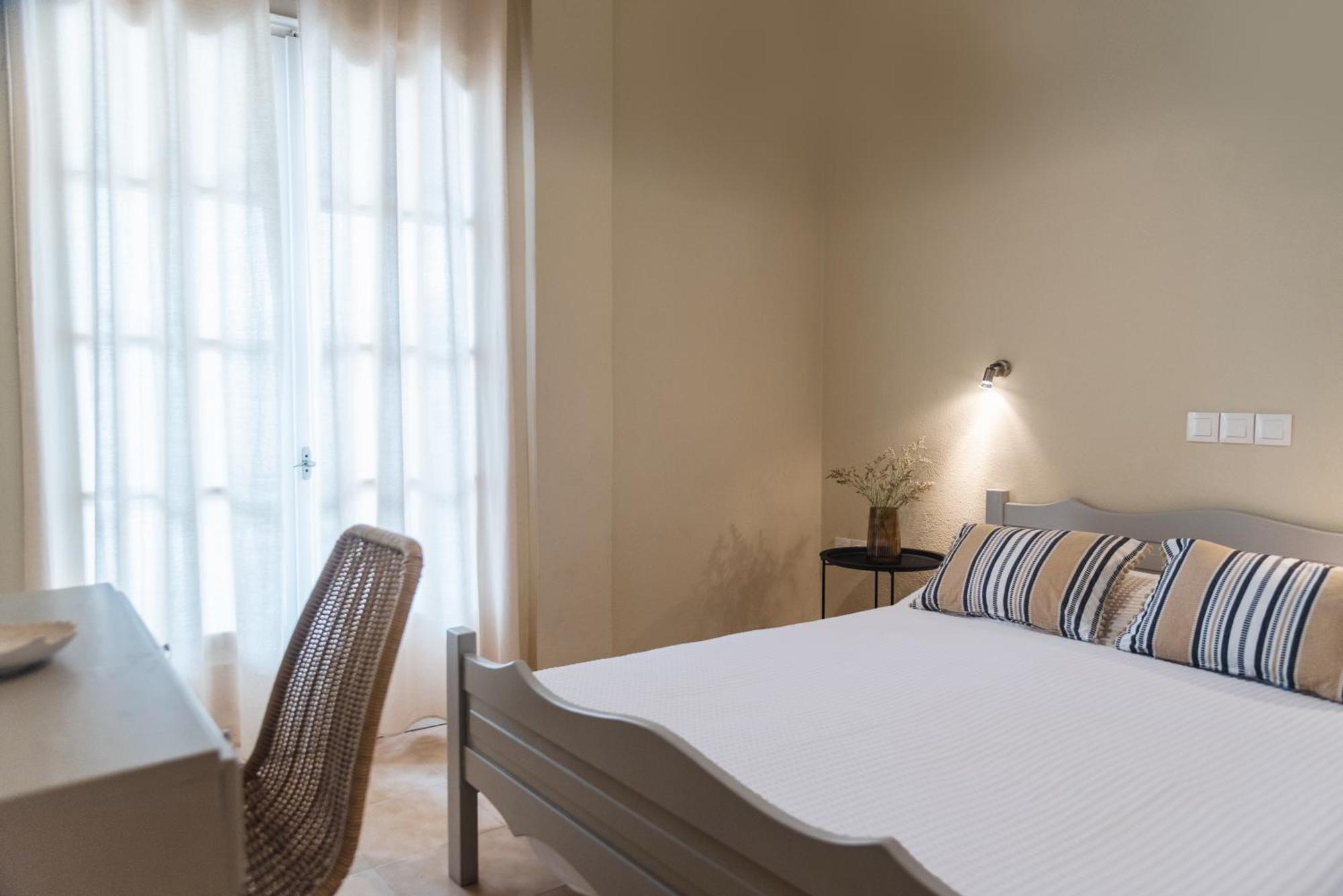Kamini Apartments Kavos Bagian luar foto